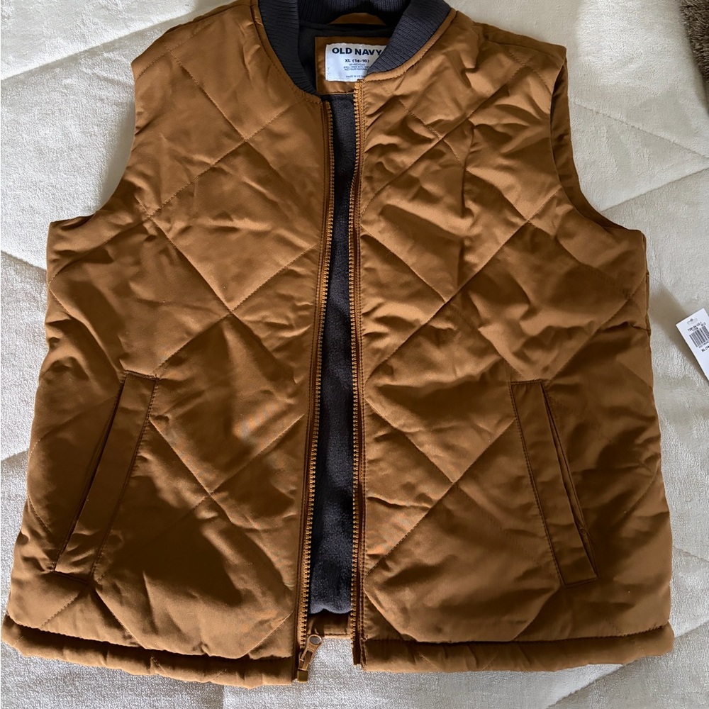 Kids Unisex NWT Size XL / 14-18 - Old Navy Brown Quilted Vest